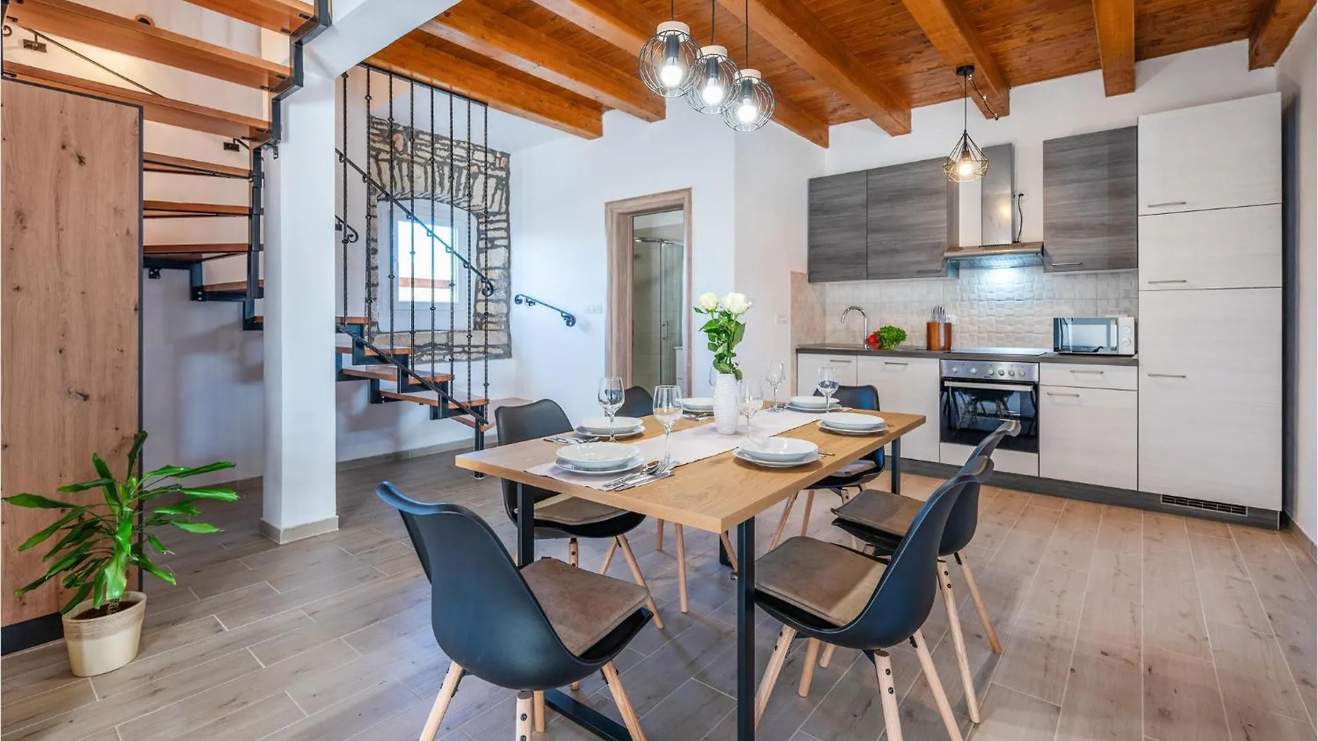 度假居 3 Bedroom Stunning Home In Brscici Bicici