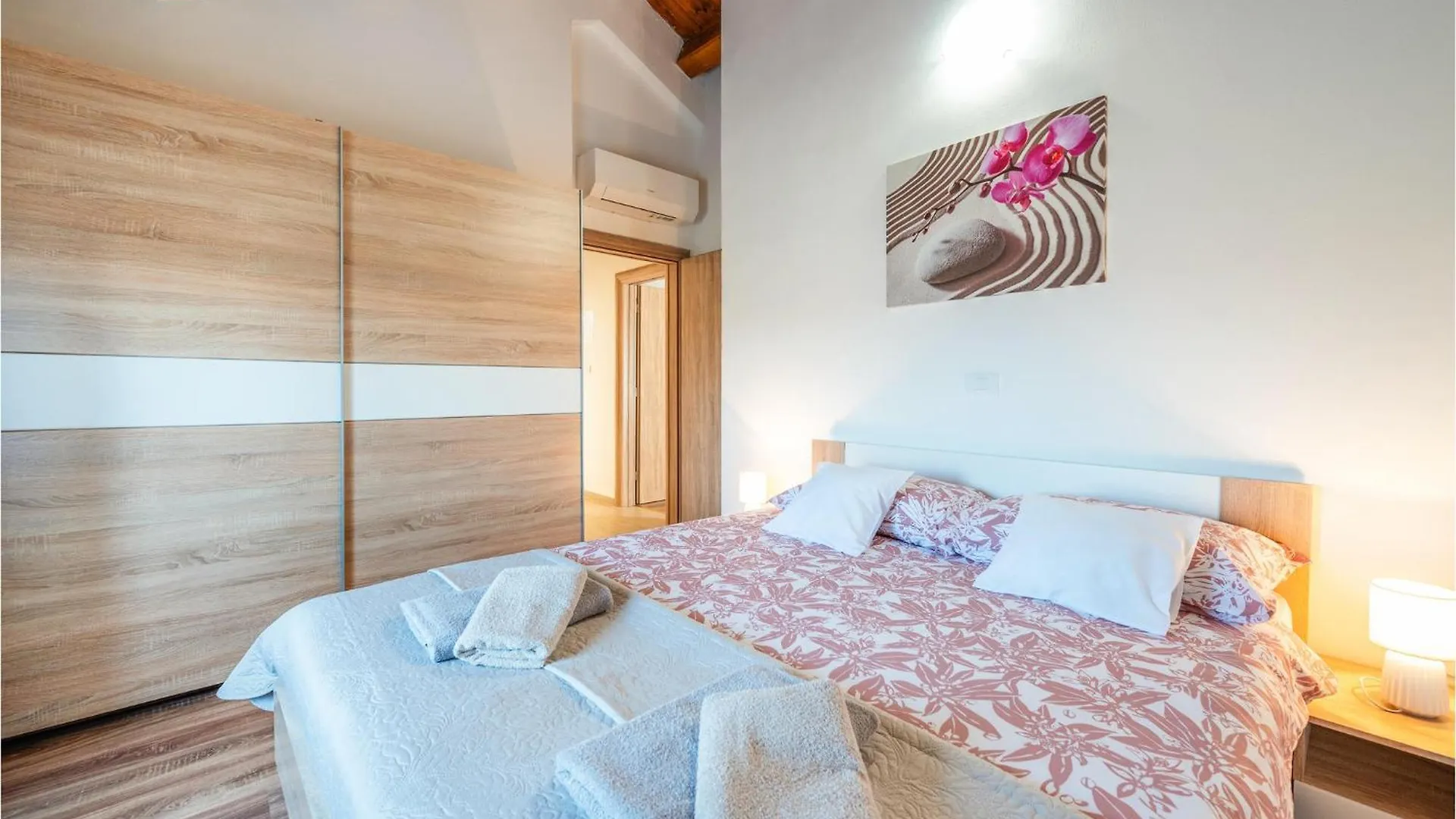 3 Bedroom Stunning Home In Brscici Bicici 度假居